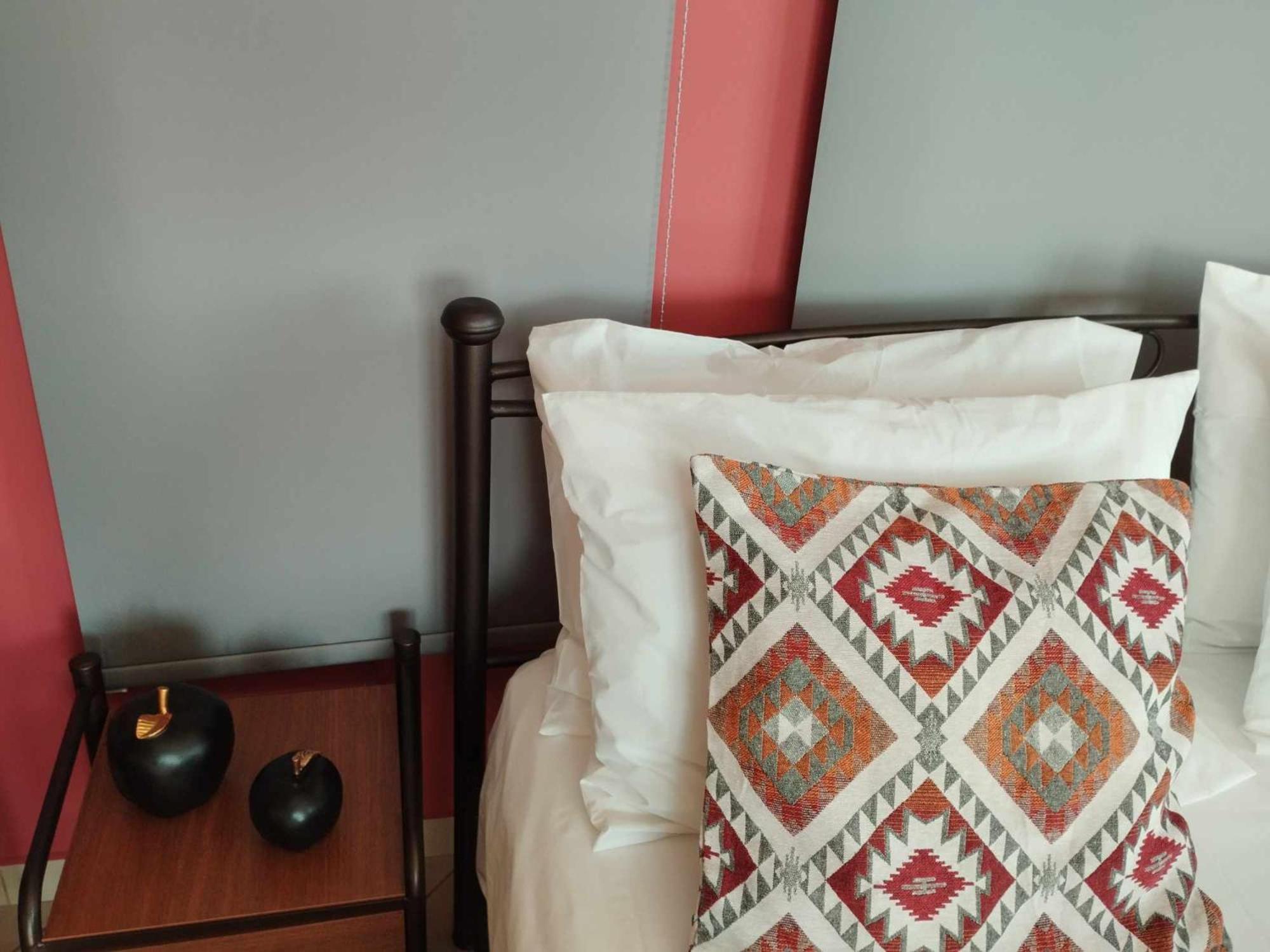 Nest & Nook Apartment Chios Town Bagian luar foto